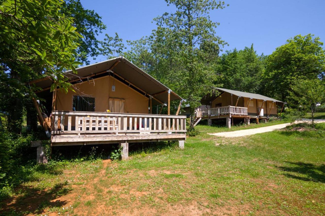 Hotel Camping le Clou à Coux-et-Bigaroque-Mouzens Extérieur photo